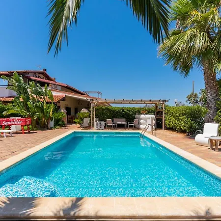 Relax Due גלטונה